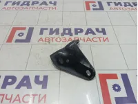 Кронштейн ролика двери сдвижной Volkswagen Transporter 7H0843398