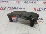Кронштейн двигателя правый Volkswagen Transporter 038199207AK