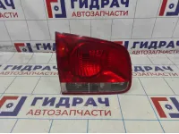 Фонарь задний внутренний левый Volkswagen Touareg (GP) 7L6945093R