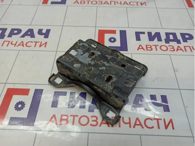 Кронштейн подвесного подшипника Volkswagen Touareg (GP) 7L0521378A