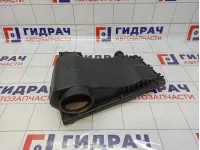 Крышка воздушного фильтра левая Volkswagen Touareg (GP) 7L6128607