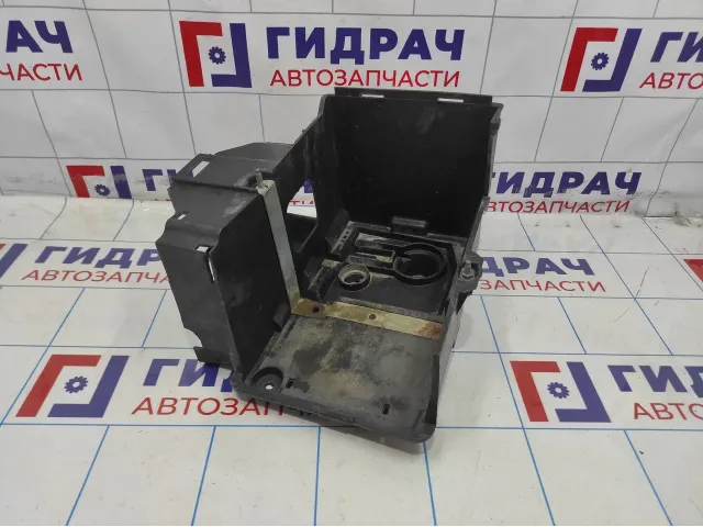 Кронштейн крепления аккумулятора (АКБ) Volvo C30 30667940