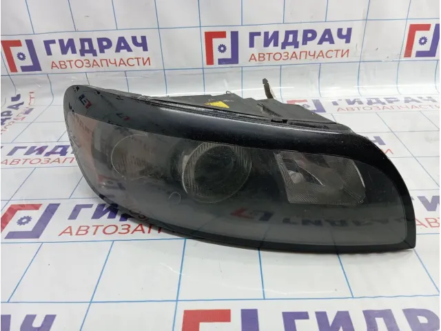 Фара правая Volvo C30 31335204