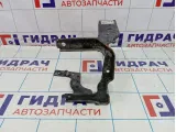 Кронштейн гидроусилителя Volvo C30 1420308