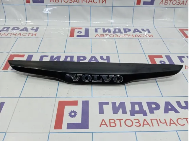 Накладка двери багажника Volvo C30 30657234