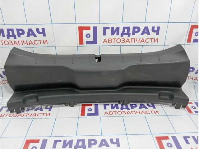 Обшивка багажника на заднюю панель Volvo C30 39852865