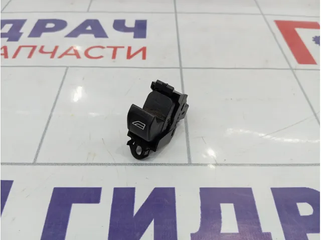 Кнопка стеклоподъемника передняя правая Volvo S40 30773214