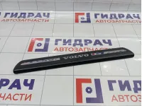 Накладка порога внутренняя передняя Volvo S40 8622671