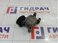 Ролик-натяжитель ремня Volvo S40 30684344