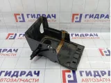 Кронштейн крепления аккумулятора (АКБ) Volvo S40 30667941