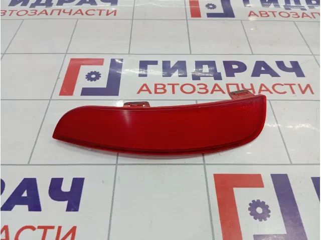 Отражатель в бампер задний правый Volvo S40 30763346