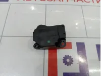 Моторчик заслонки отопителя (печки) Volvo S40 30733779