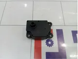 Моторчик заслонки отопителя (печки) Volvo S40 30733779