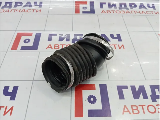 Патрубок воздушного фильтра Volvo S40 31293630