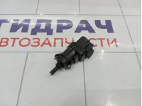 Датчик включения стоп сигнала Volvo S40 30773935