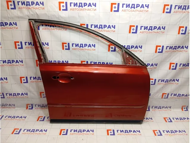 Дверь передняя правая Volvo S40 31335444