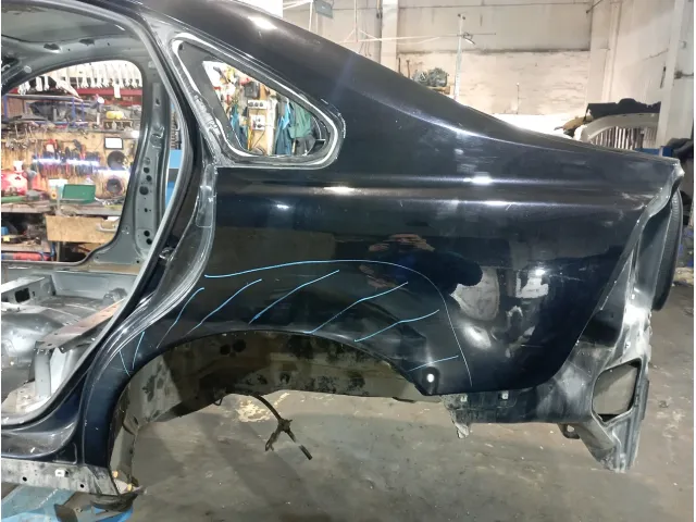 Крыло заднее левое Volvo S40