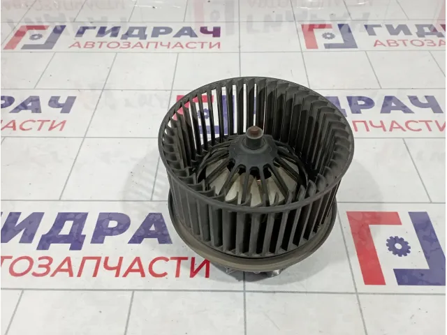 Моторчик отопителя Volvo S40 31332747