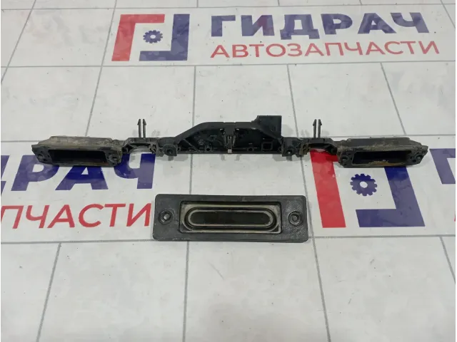 Кнопка открывания багажника Volvo S40 30753757