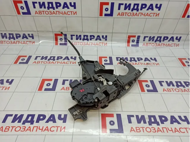 Замок двери передней правой Volvo S40