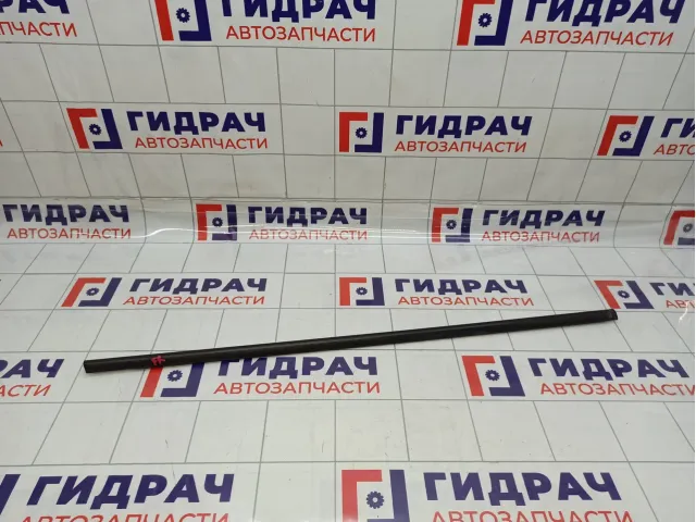 Накладка стекла переднего правого Volvo S40 31297661