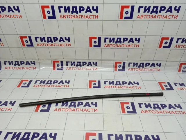 Накладка стекла заднего правого Volvo S40 31297663