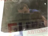 Стекло двери задней левой Volvo S40