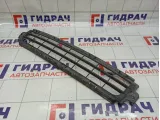 Решетка в бампер центральная Volvo S40 30744911