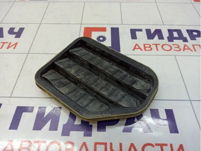 Решетка вентиляционная правая Volvo S40 7N51A280B62BA