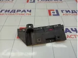 Кронштейн заднего бампера левый Volvo S40 31265594