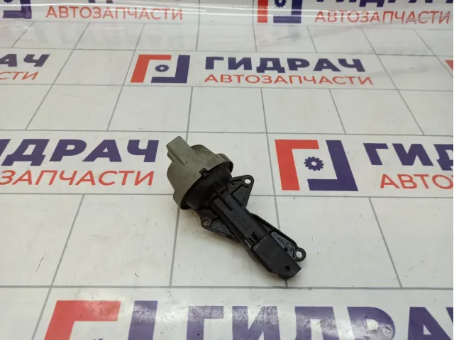 Клапан вакуумный Volvo S40