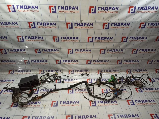 Проводка подкапотная Volvo S40