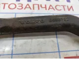 Рычаг задний нижний левый передний Volvo XC90 8630782.