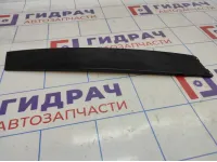 Накладка двери передней левой Volvo XC90 8663886. Дефект. Вертикальная.