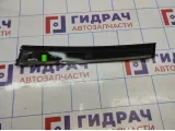 Накладка двери передней левой Volvo XC90 8663886. Дефект. Вертикальная.