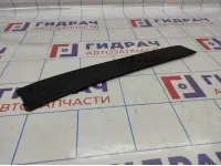 Накладка двери задней правой Volvo XC90 30796198. Дефект. Вертикальная.