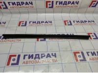 Накладка (уплотнитель) стекла двери передней правой Volvo XC90 30745498.