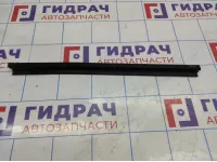 Накладка (уплотнитель) стекла двери задней левой Volvo XC90 30745497.