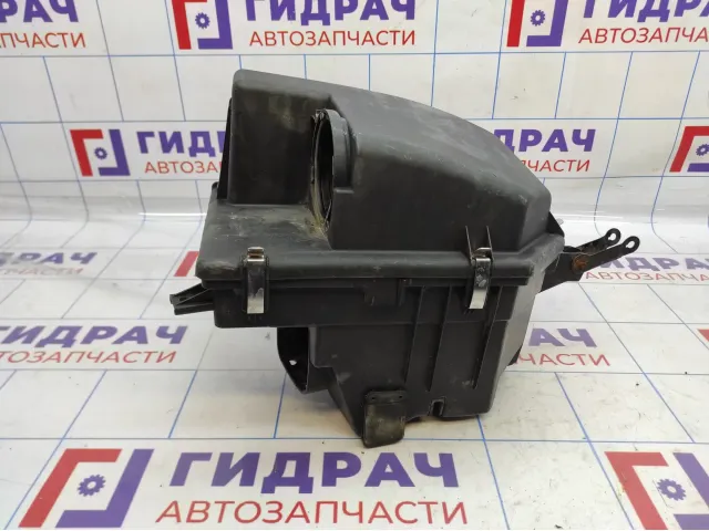 Корпус воздушного фильтра Volvo XC90 8638962.