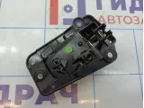 Ручка двери внутренняя левая Volvo XC90 30761317. Потертости.