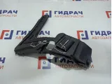 Направляющая заднего бампера левая Volvo XC90 8620566. Дефект.