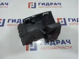 Кронштейн заднего бампера левый Volvo XC90 30678277.