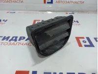 Решетка вентиляционная правая Volvo XC90 31101025.