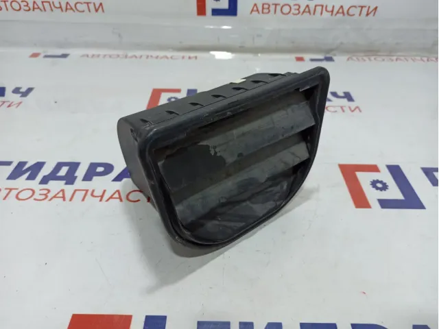 Решетка вентиляционная правая Volvo XC90 31101025.