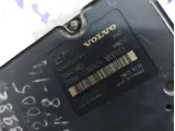 Блок ABS Volvo XC90 30643982. Дефект разъема.