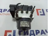Блок ABS Volvo XC90 30643982. Дефект разъема.
