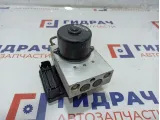 Блок ABS Volvo XC90 30643982. Дефект разъема.