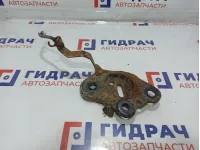 Кронштейн задней балки левый Volvo XC90 30714569.