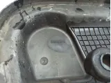 Кожух ремня ГРМ Volvo XC90 8642374. Дефект.