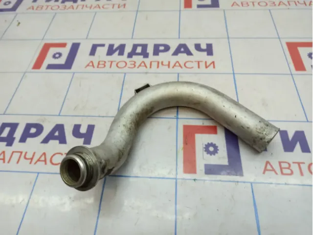 Патрубок Volvo XC90 8626058. На турбину.